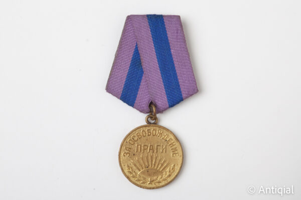 URSS Segunda Guerra Mundial - Medalla por la Liberación de Praga