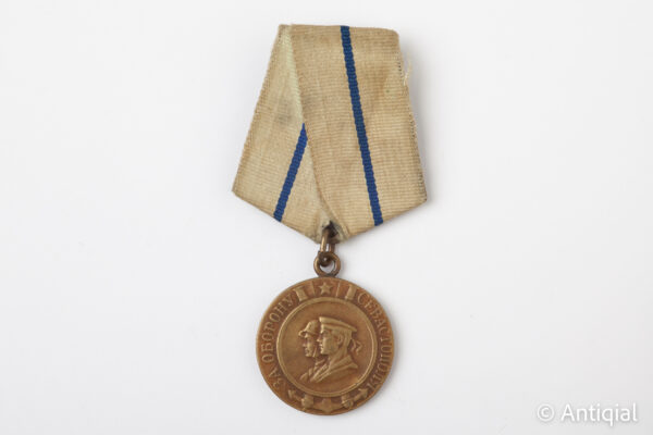 URSS Segunda Guerra Mundial - Medalla por la Defensa de Sebastopol