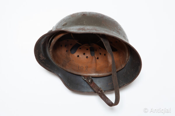 1918-1939 - Legion Condor helmet model M35