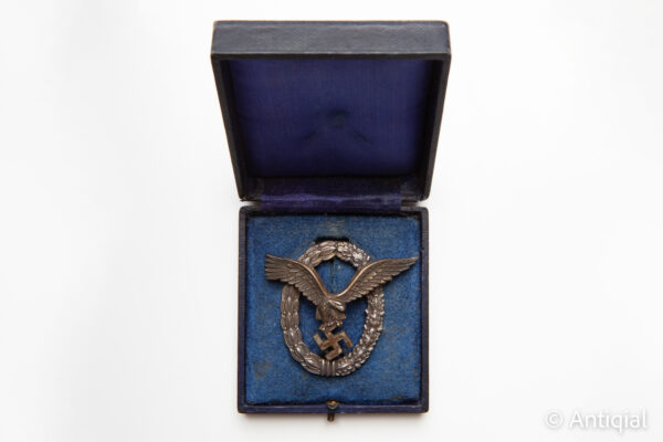 WW 2 - Luftwaffe Pilot Badge